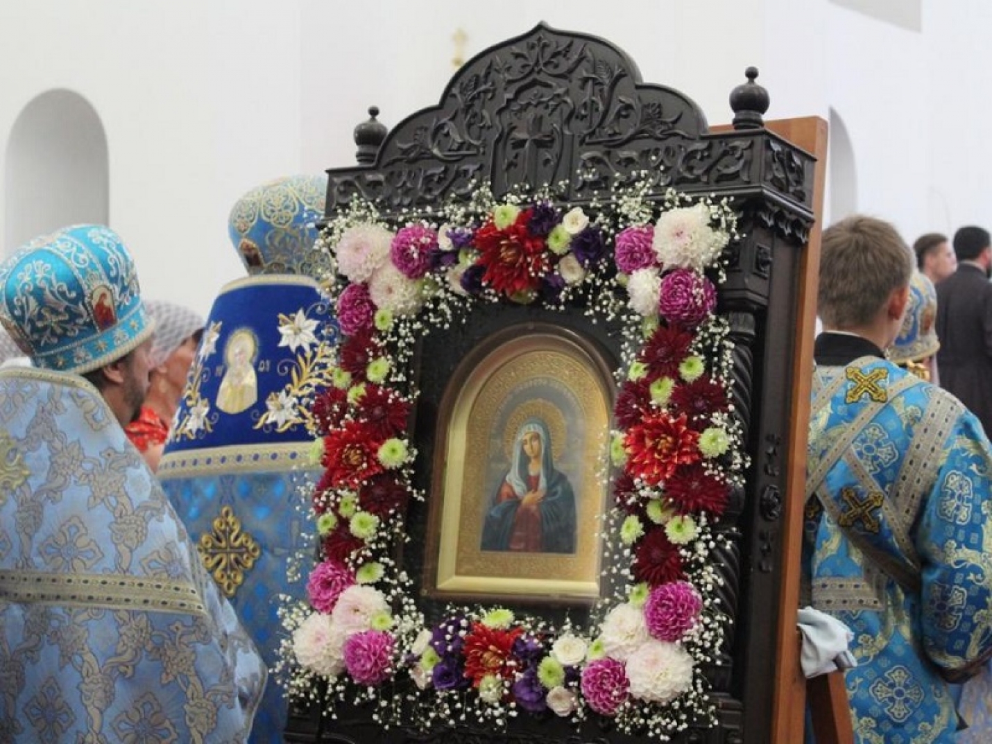 Патриарх совершит объезд вокруг Москвы с чудотворной иконой «Умиление»